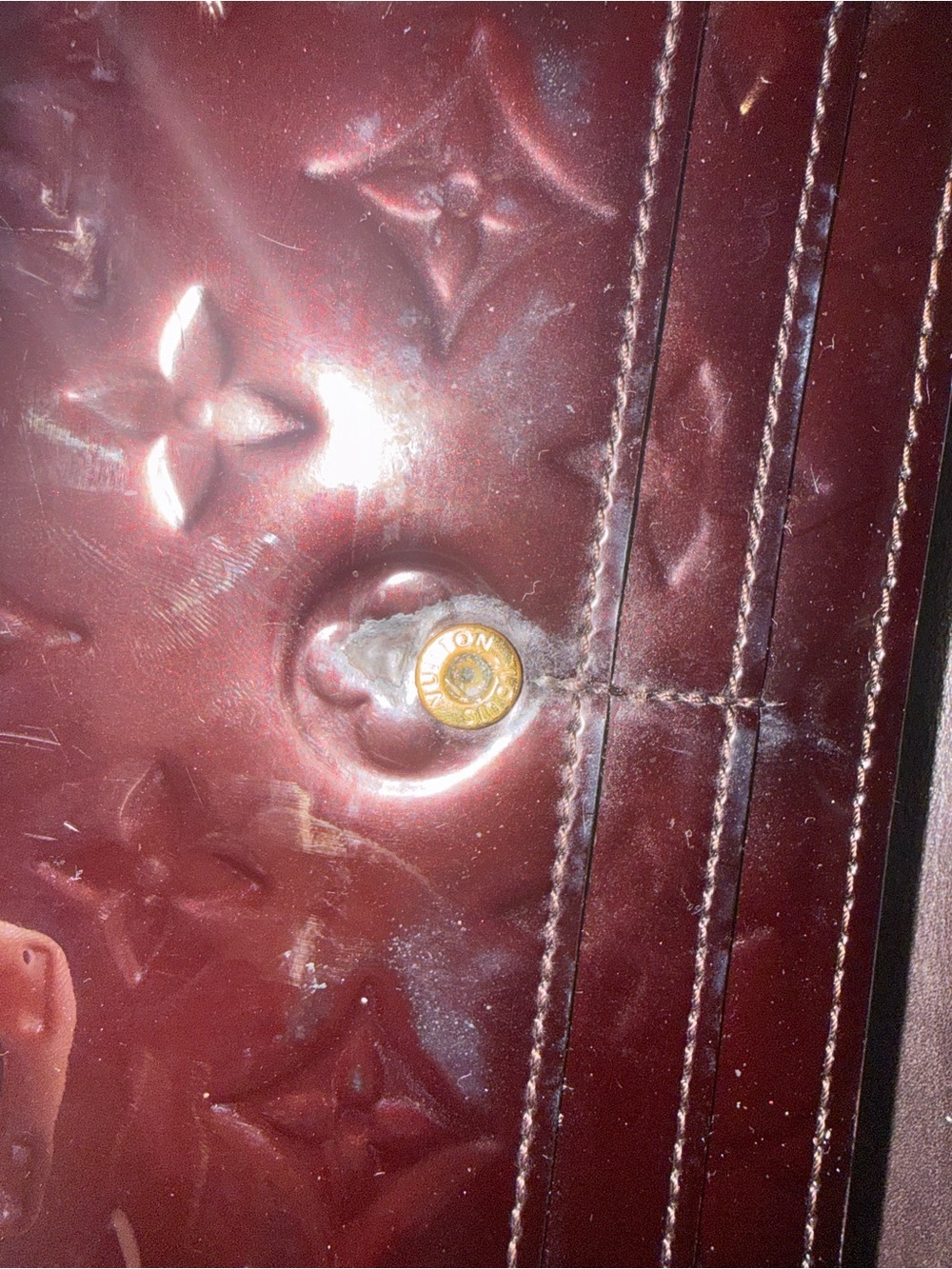Authentic Louis Vuitton Vernis Sarah Wallet Amarante Burgundy w/ Chain fair - Picture 5 of 9